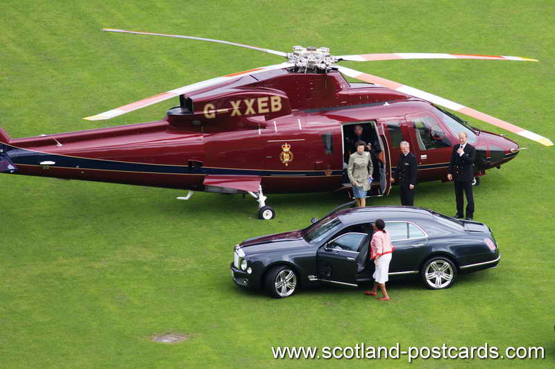 S76 Queens Helicopter 2011 16 ( Princess Anne ) S76 Queens Helicopter 2011 16 ( Princess Anne )